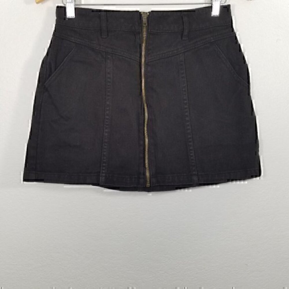 PacSun Zip Up Denim Mini Skirt Size 27
